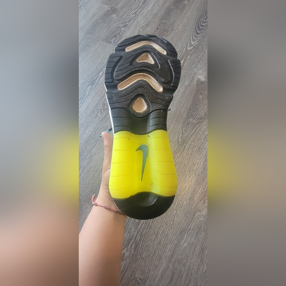 MENS NIKE AIR MAX EXOSENSE SE CV3016 100 SIZE 9 man's - Picture 5 of 10